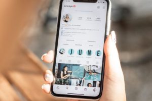 Work From Home Tips: 8 Tips for Online Personal Branding